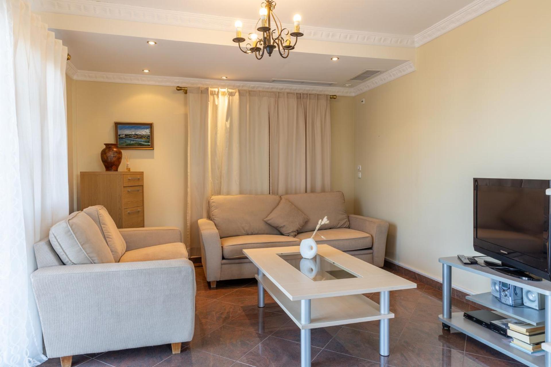 Olympus Pantheon Luxury Villas 乐托卡亚 外观 照片